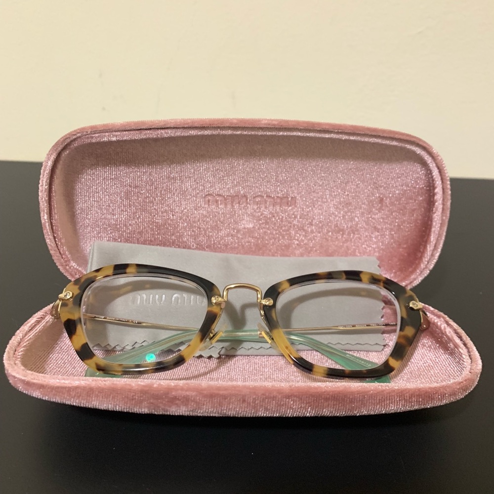 Miu Miu Spotted Tortoise Eyeglasses - Cat Eye